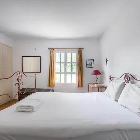 Guestready - Tranquil Escape Near Ave River Villa